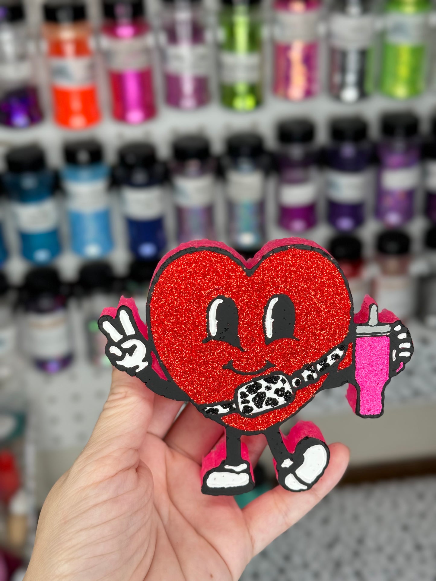 Heart w/ bag & cup (leave color in notes)