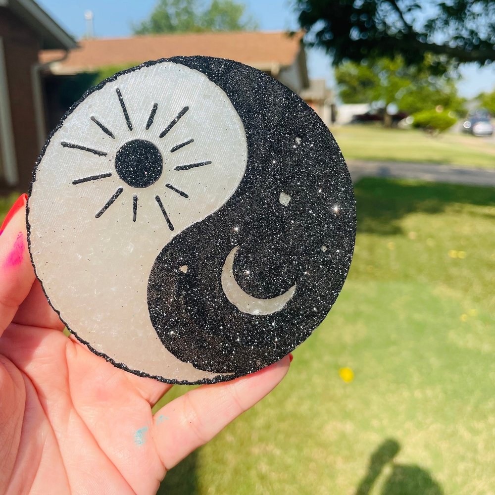 Ying & yang sun/ moon (can be any color)